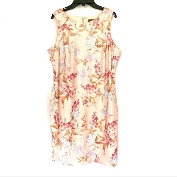 VINCE CAMUTO Wildflower Sequin Dress - Picture 4 of 5